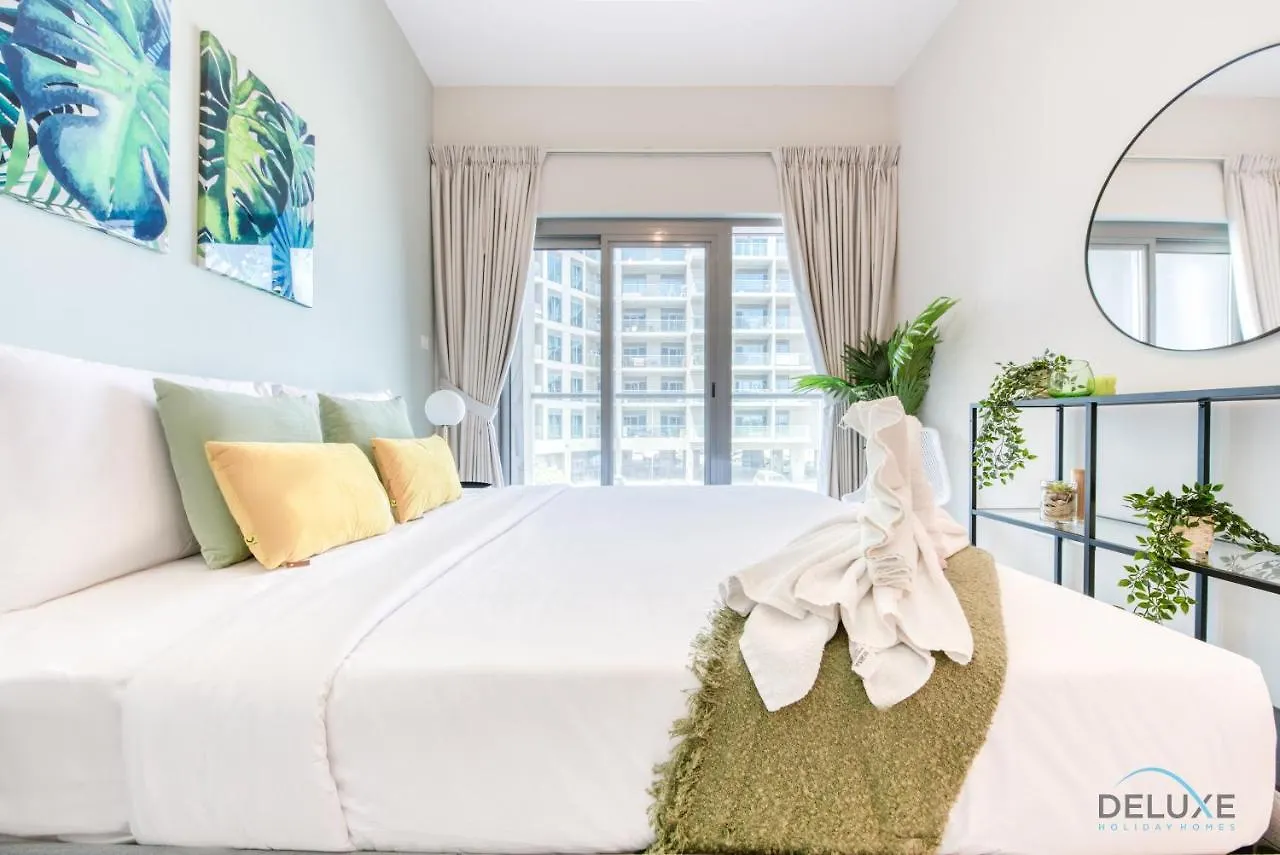 Snug 1Br At Mag 520 Dubai South By Deluxe Holiday Homes